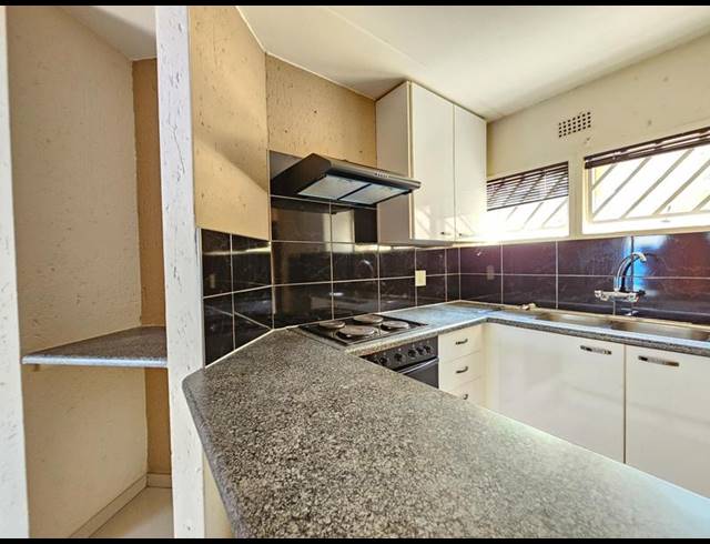 2 BEDROOM APARTMENT FOR SALE IN WINCHESTER
